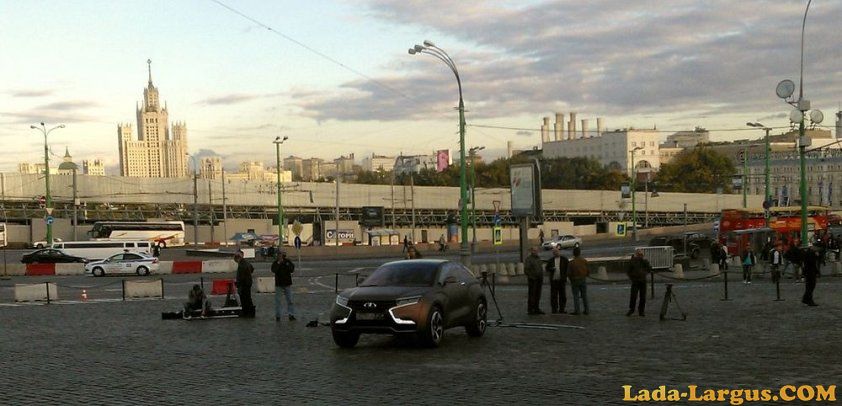 Лада XRAY на Красной площади