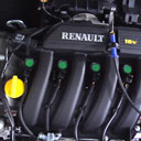 Двигатель и подкапотное пространство